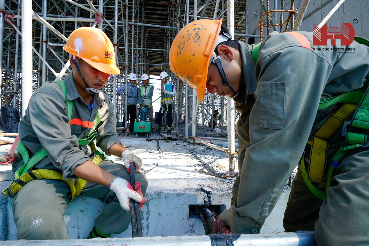 Bê tông dự ứng lực sau có liên kết