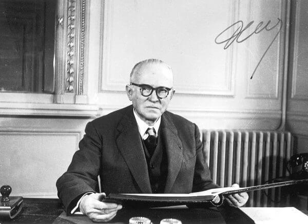 Cha đẻ công nghệ dự ứng lực-  ông Eugene Freyssinet