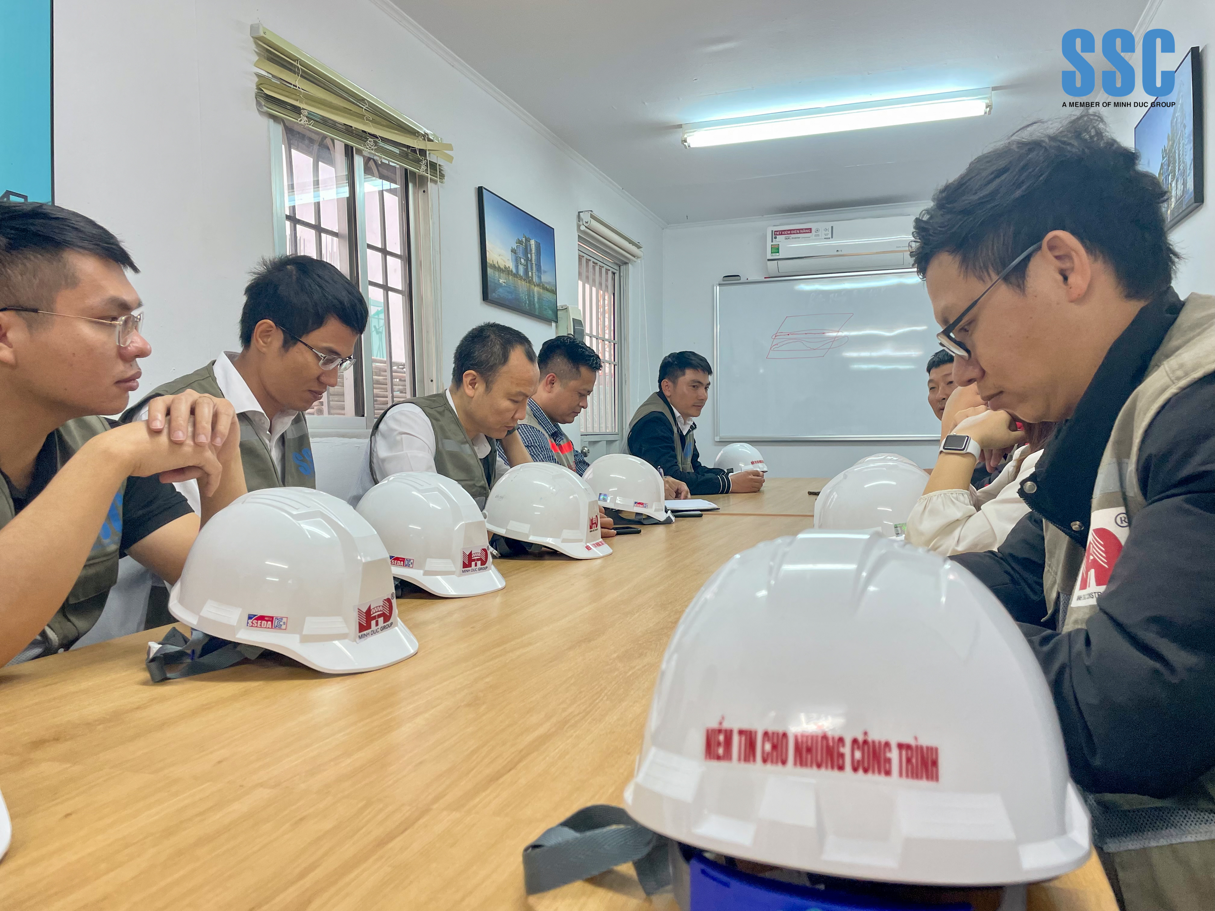 kiem tra cong truong dam bao an toan cong trinh khoan neo dat