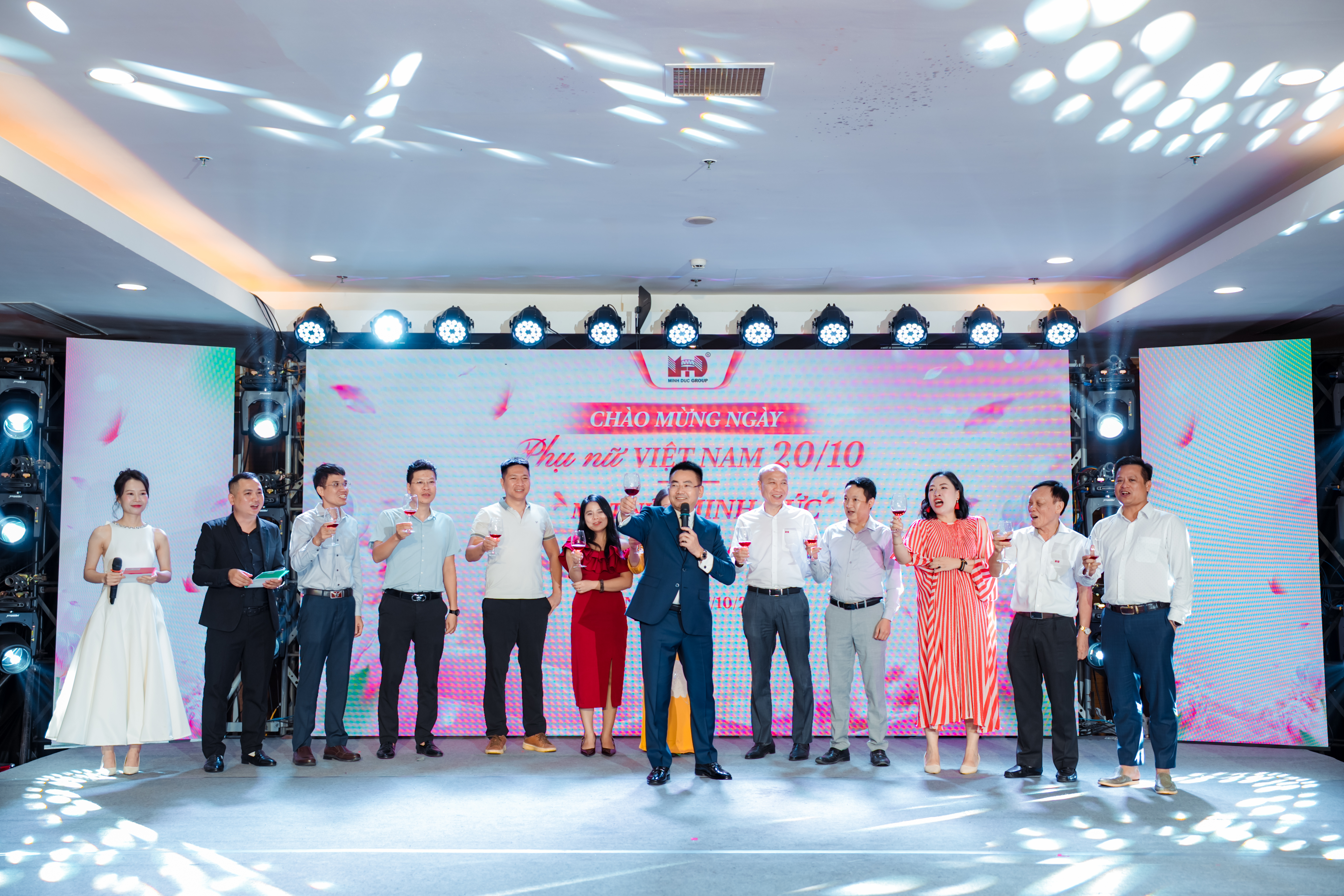 Minh Đức Group tổ chức Gala 20 tháng 10