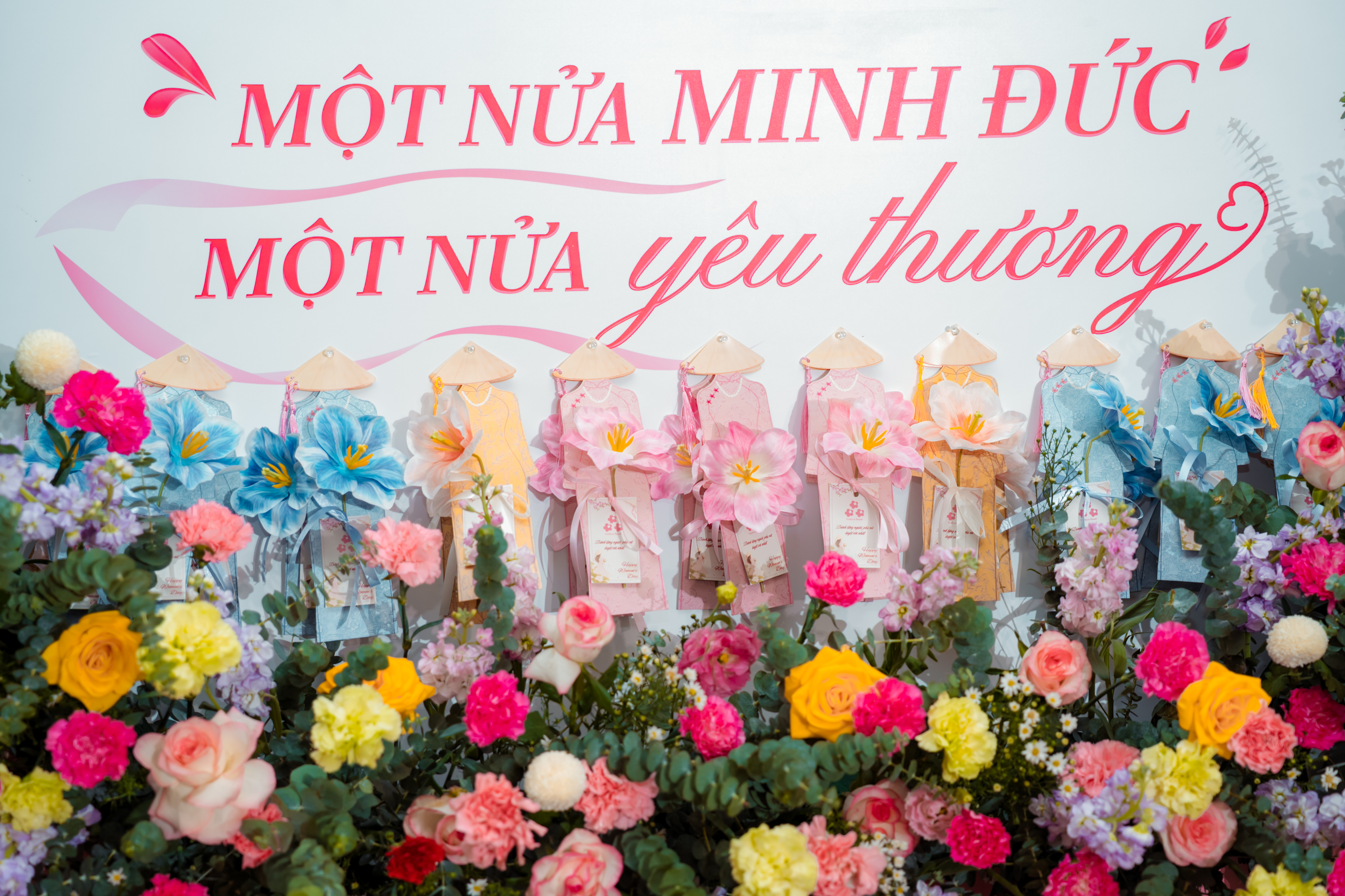 Minh Đức Group tổ chức Gala 20 tháng 10