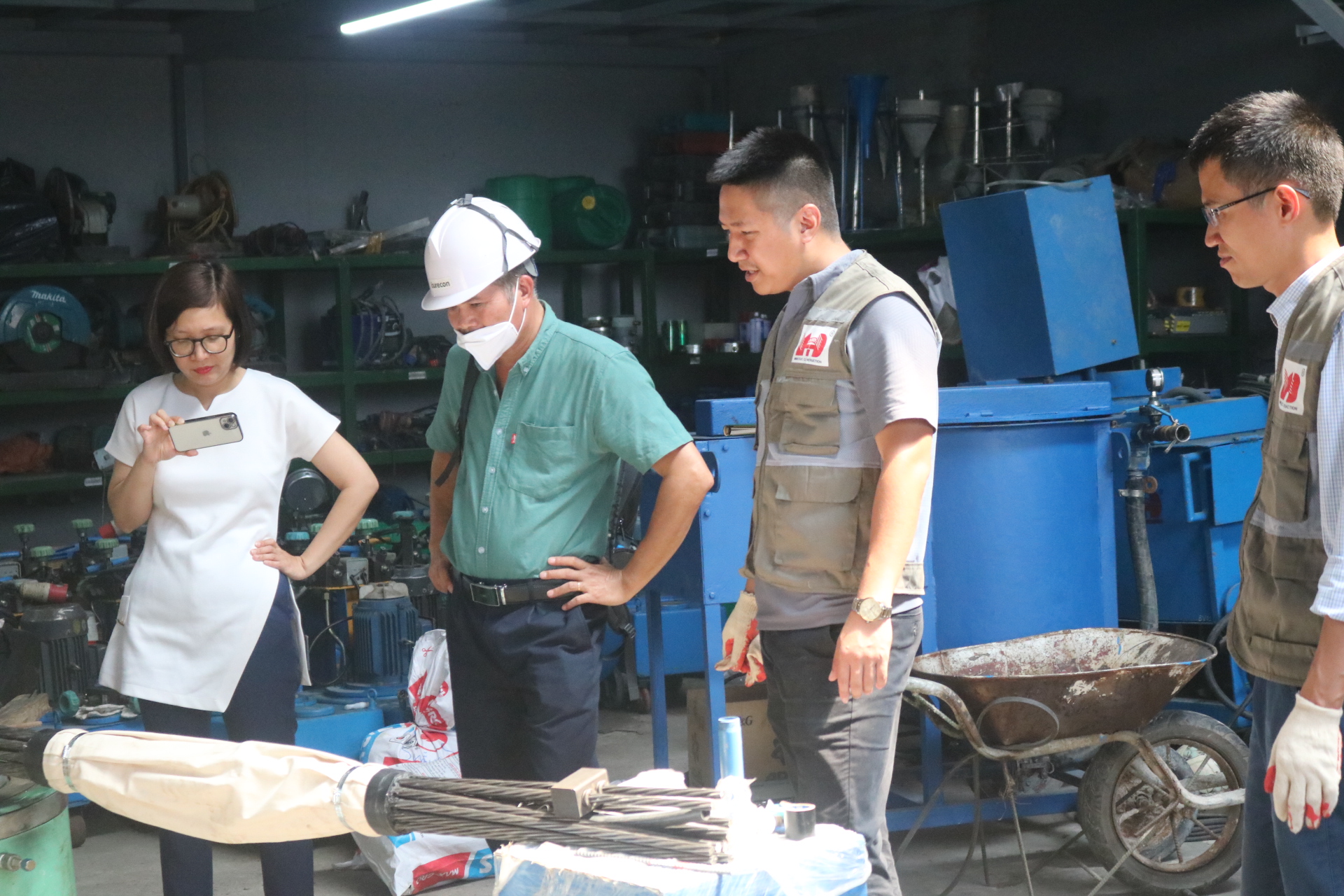 thí nghiệm neo