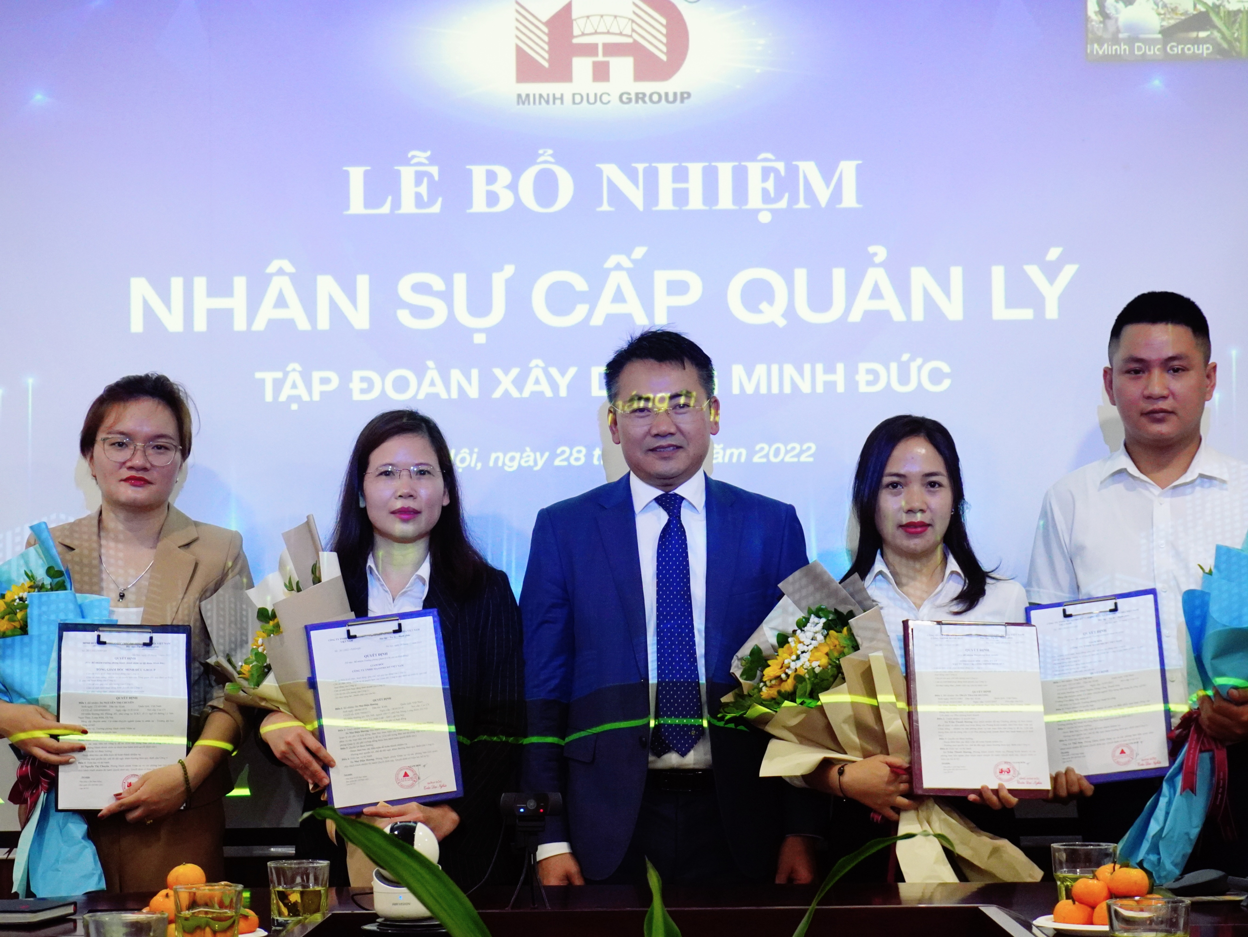 nhan-su-tap-doan-minh-duc