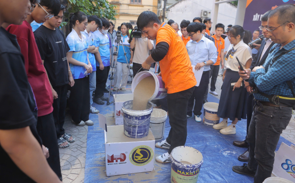 anh-minh-duc-group-cung-truong-dai-hoc-giao-thong-van-tai-nghien-cuu