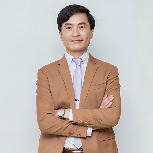 Ông Phạm Văn Sáng Ông Phạm Văn Sáng